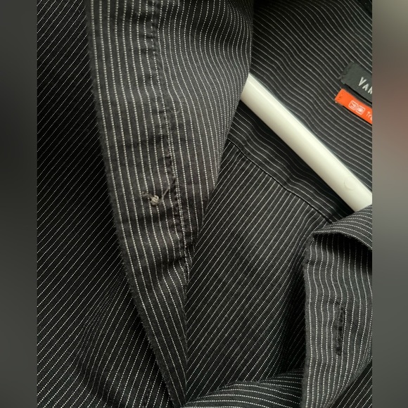 Mens Van Heusen Traveler Stretch Classic Fit No-Iron Button Down Size Medium M - Picture 7 of 8